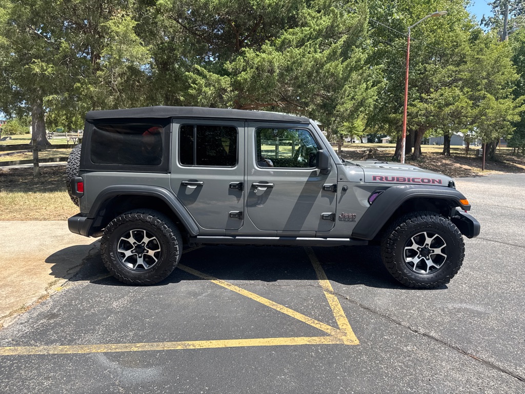 Photo 4 of this JEEP WRANGLER UNLIMI
