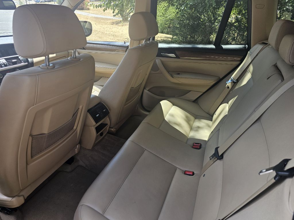 Photo 12 of this BMW X3