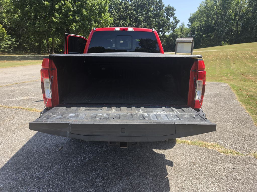 Photo 19 of this FORD F250