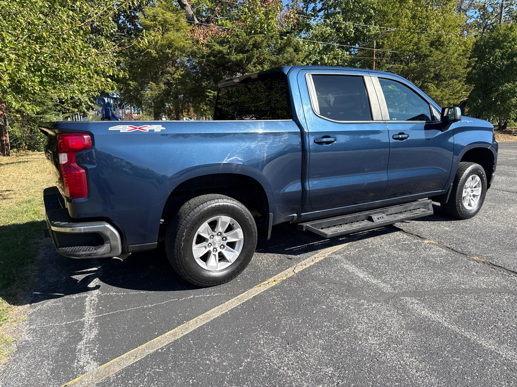 Photo 4 of this CHEVROLET SILVERADO 1500