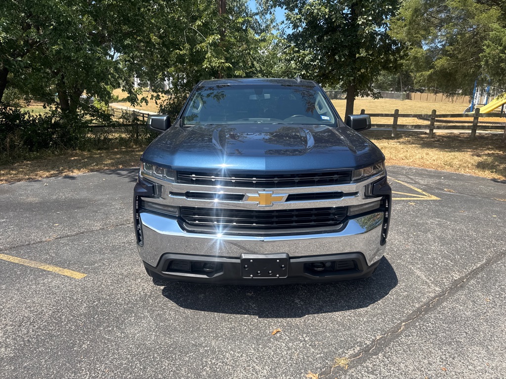 Photo 2 of this CHEVROLET SILVERADO 1500