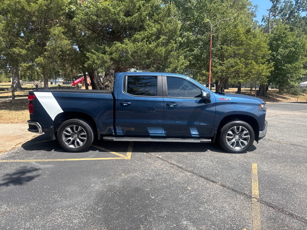 Photo 4 of this CHEVROLET SILVERADO 1500