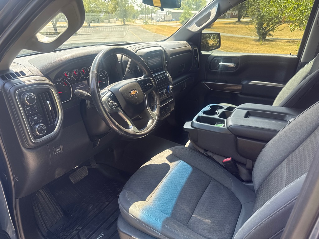 Photo 8 of this CHEVROLET SILVERADO 1500