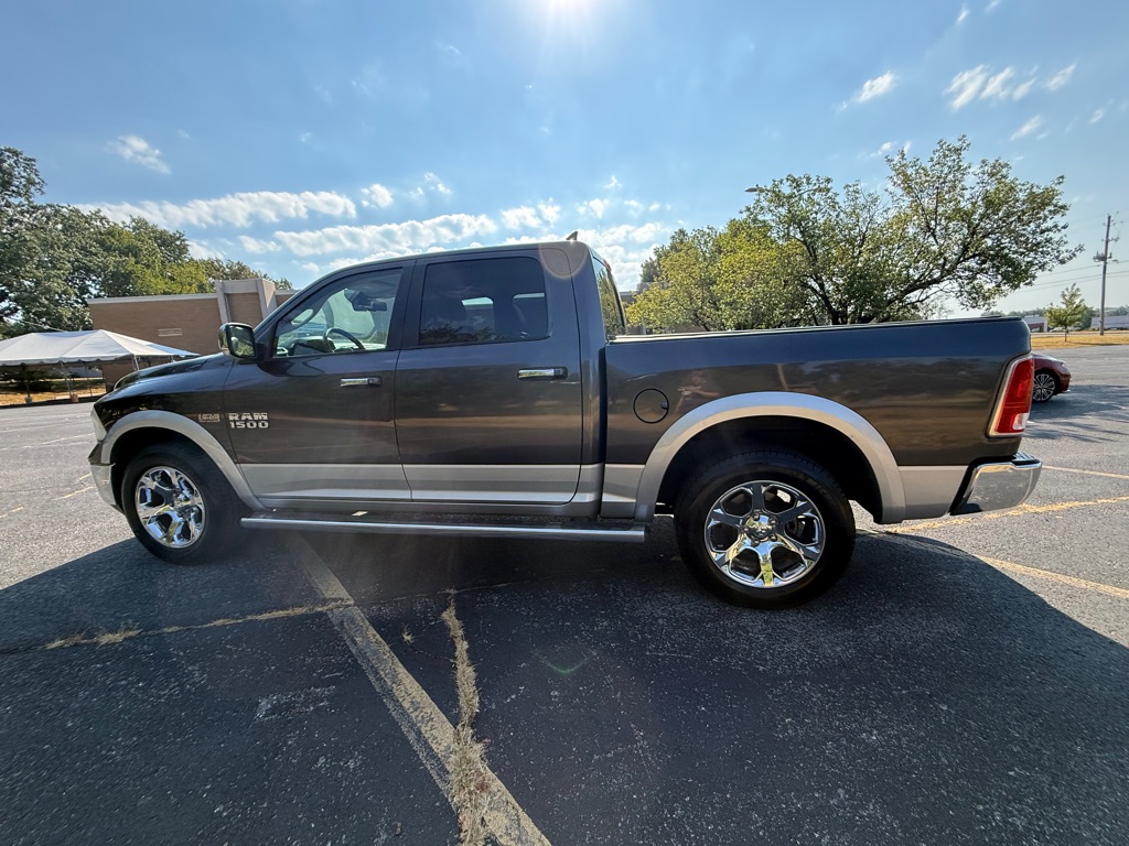 Photo 8 of this RAM 1500