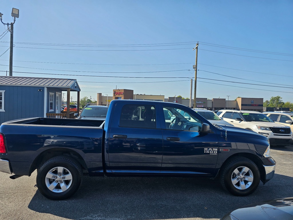Photo 4 of this RAM 1500 CLASSIC