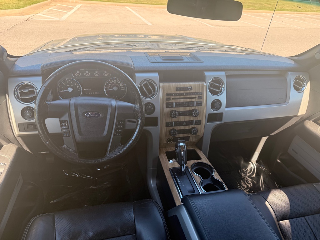 Photo 6 of this FORD F150