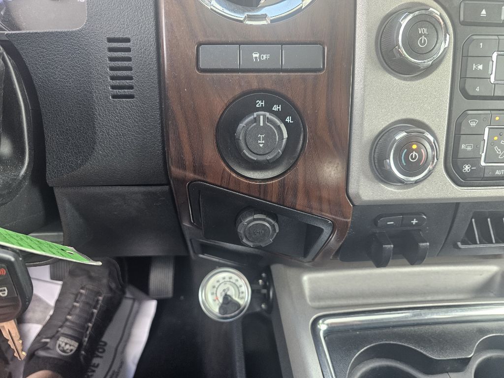 Photo 14 of this FORD F250