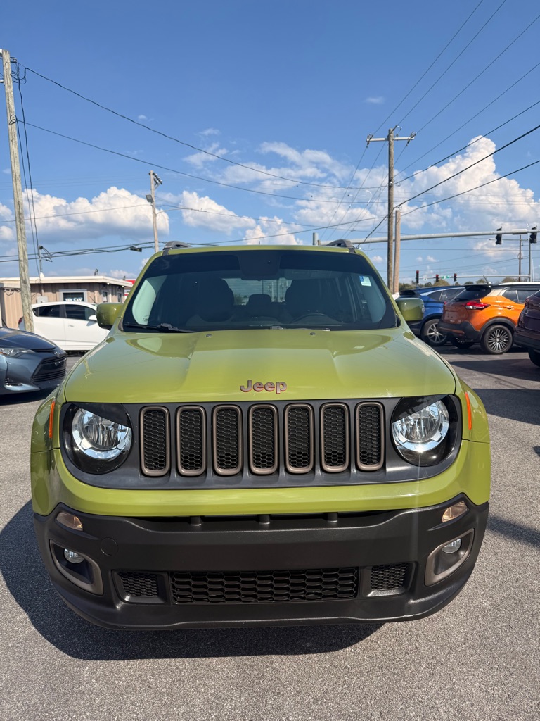 Photo 2 of this JEEP RENEGADE