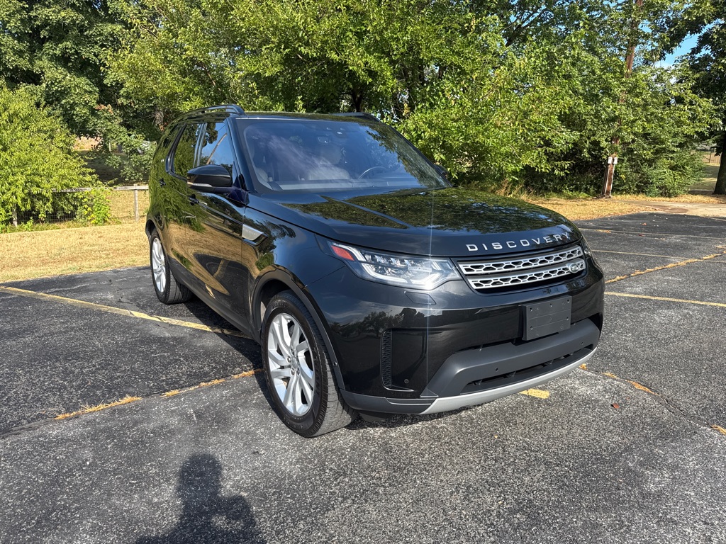Photo 3 of this LAND ROVER DISCOVERY