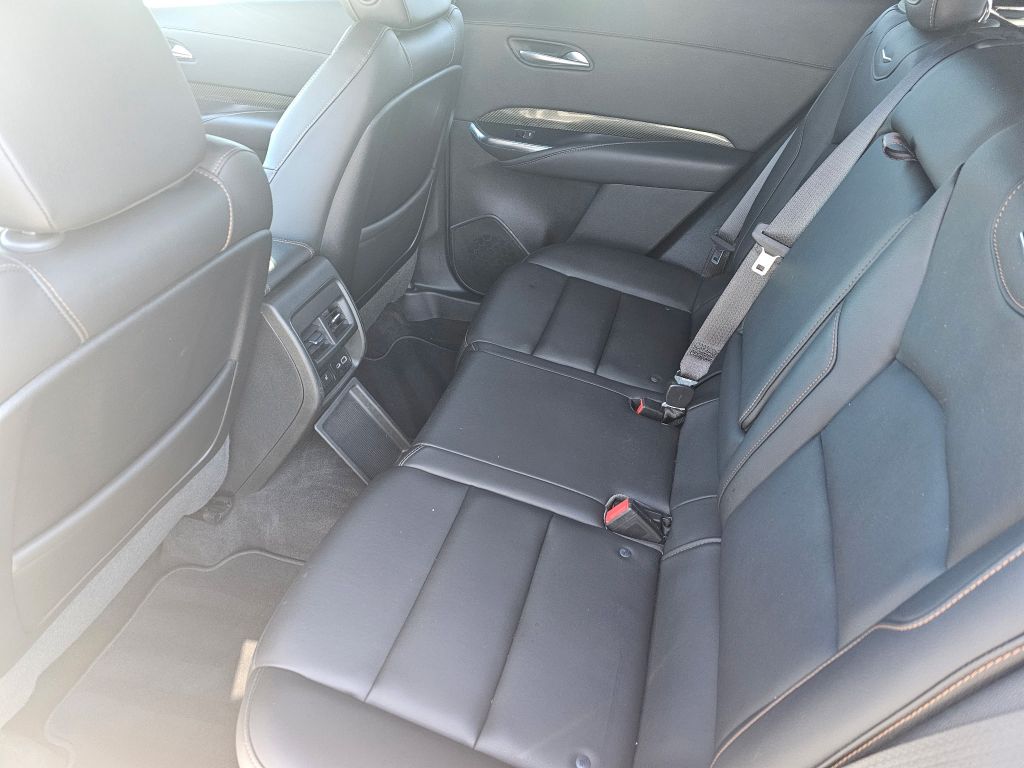 Photo 14 of this CADILLAC XT4