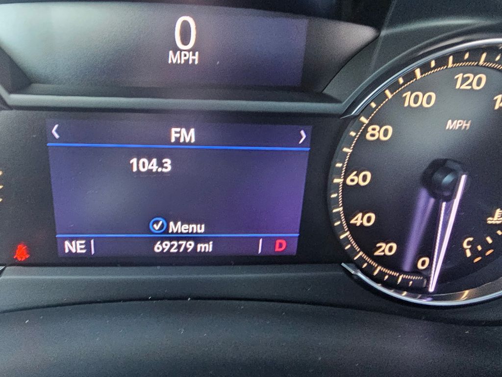 Photo 19 of this CADILLAC XT4