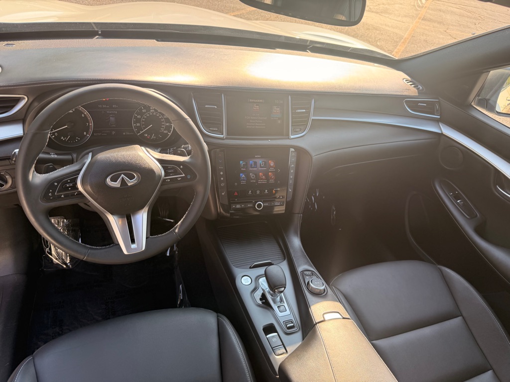 Photo 7 of this INFINITI QX50