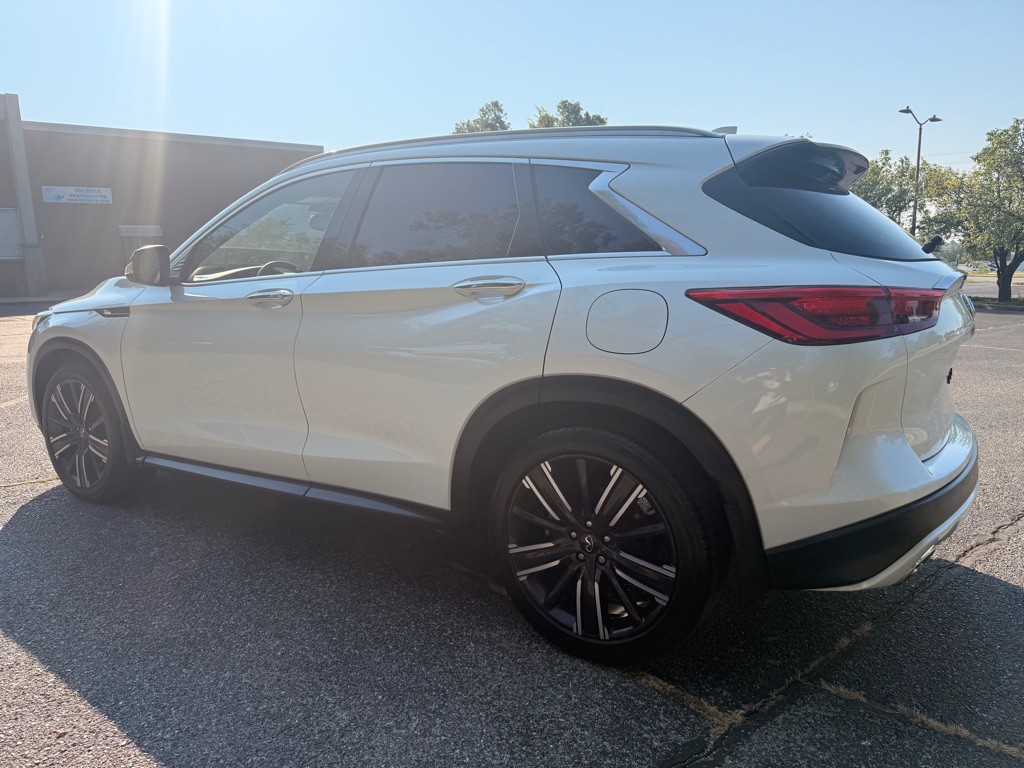 Photo 6 of this INFINITI QX50