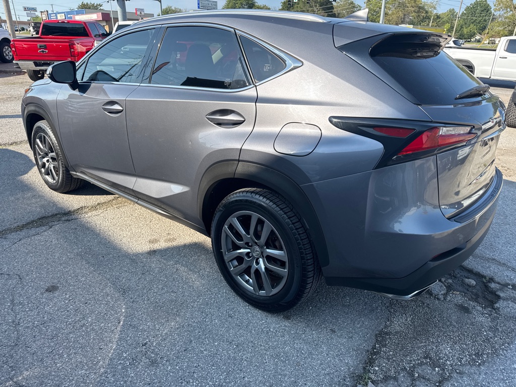 Photo 8 of this LEXUS NX