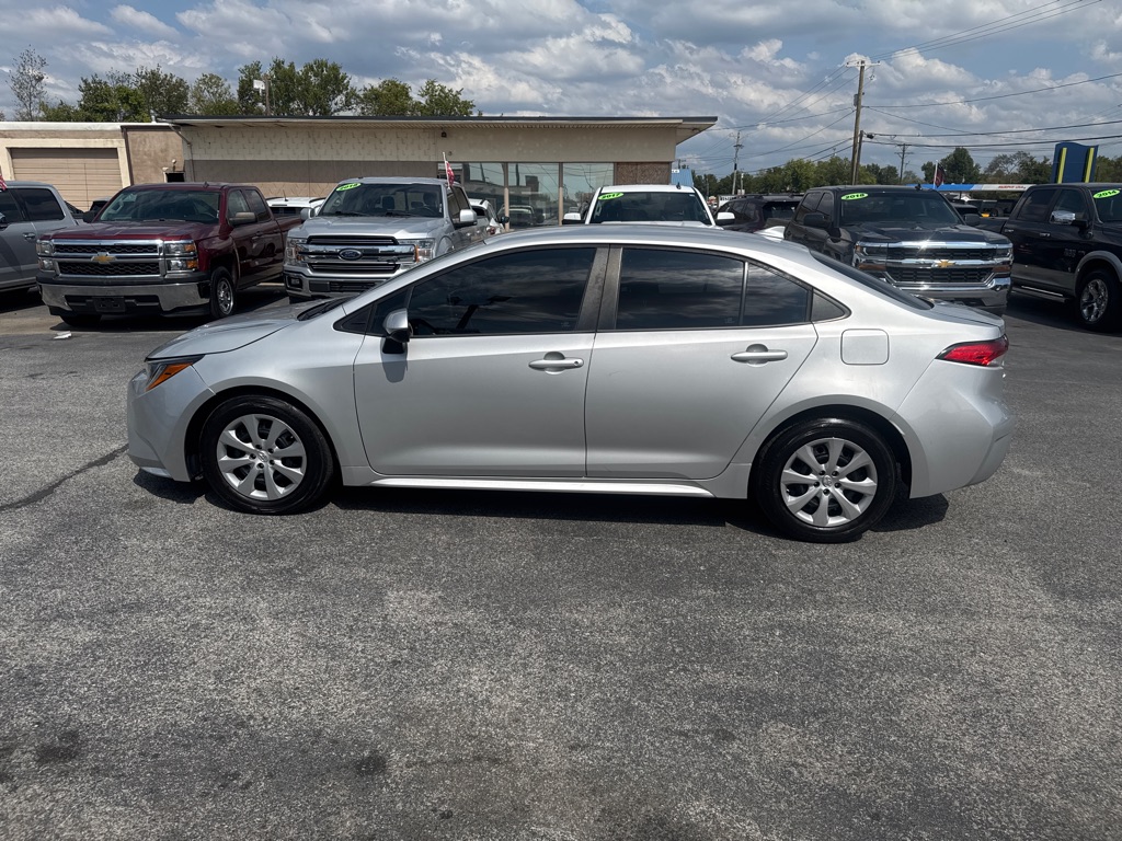Photo 8 of this TOYOTA COROLLA