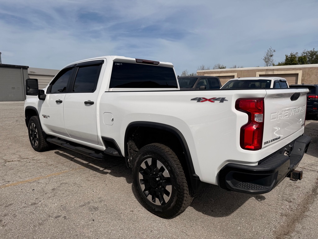 Photo 6 of this CHEVROLET SILVERADO 2500
