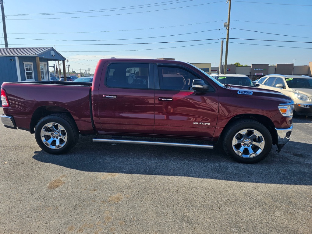 Photo 4 of this RAM 1500