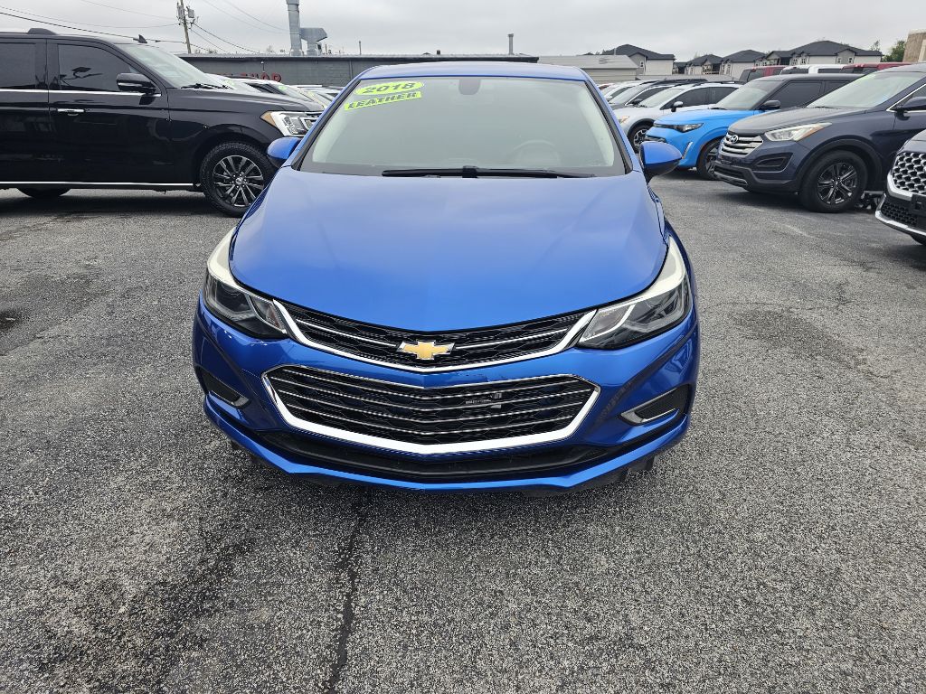 Photo 5 of this CHEVROLET CRUZE