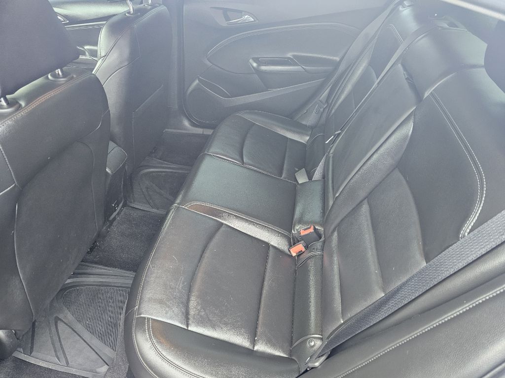 Photo 13 of this CHEVROLET CRUZE