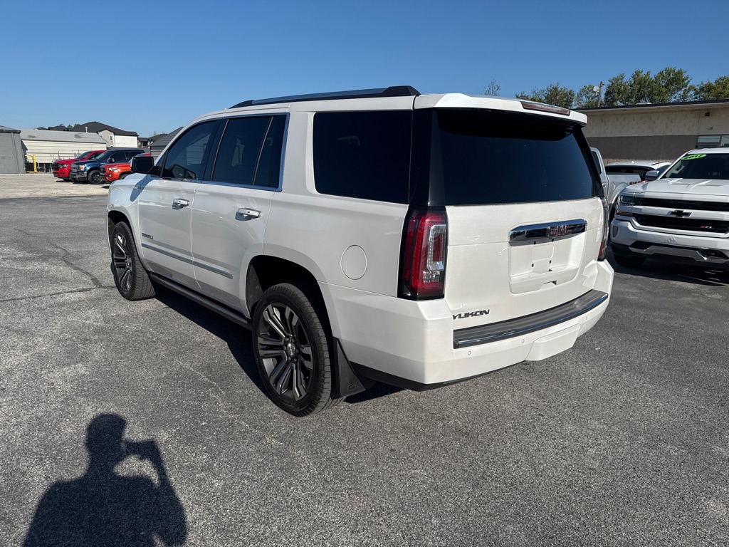 Photo 7 of this GMC YUKON