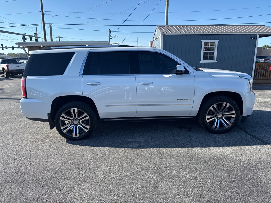 Photo 4 of this GMC YUKON