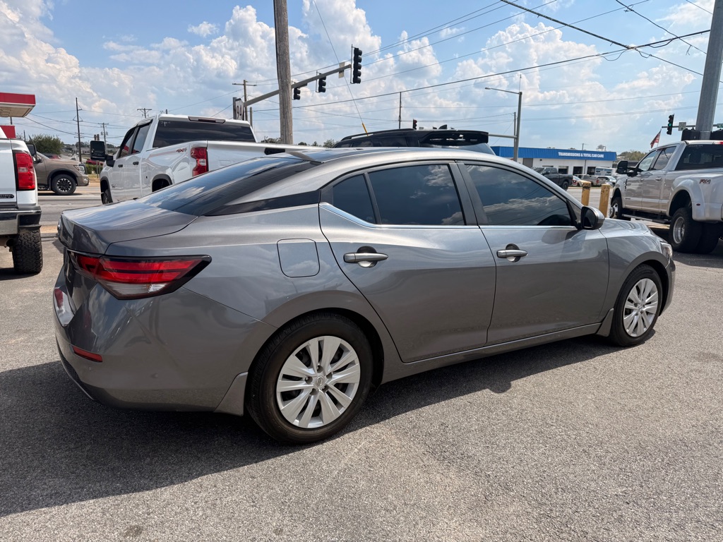 Photo 5 of this NISSAN SENTRA