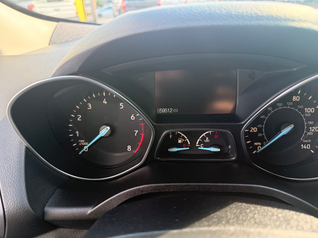 Photo 10 of this FORD ESCAPE