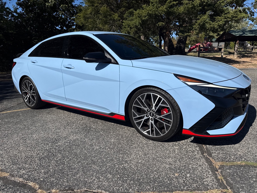 Photo 3 of this HYUNDAI ELANTRA N