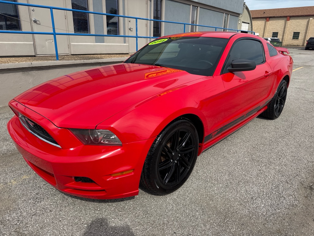 Photo 3 of this FORD MUSTANG