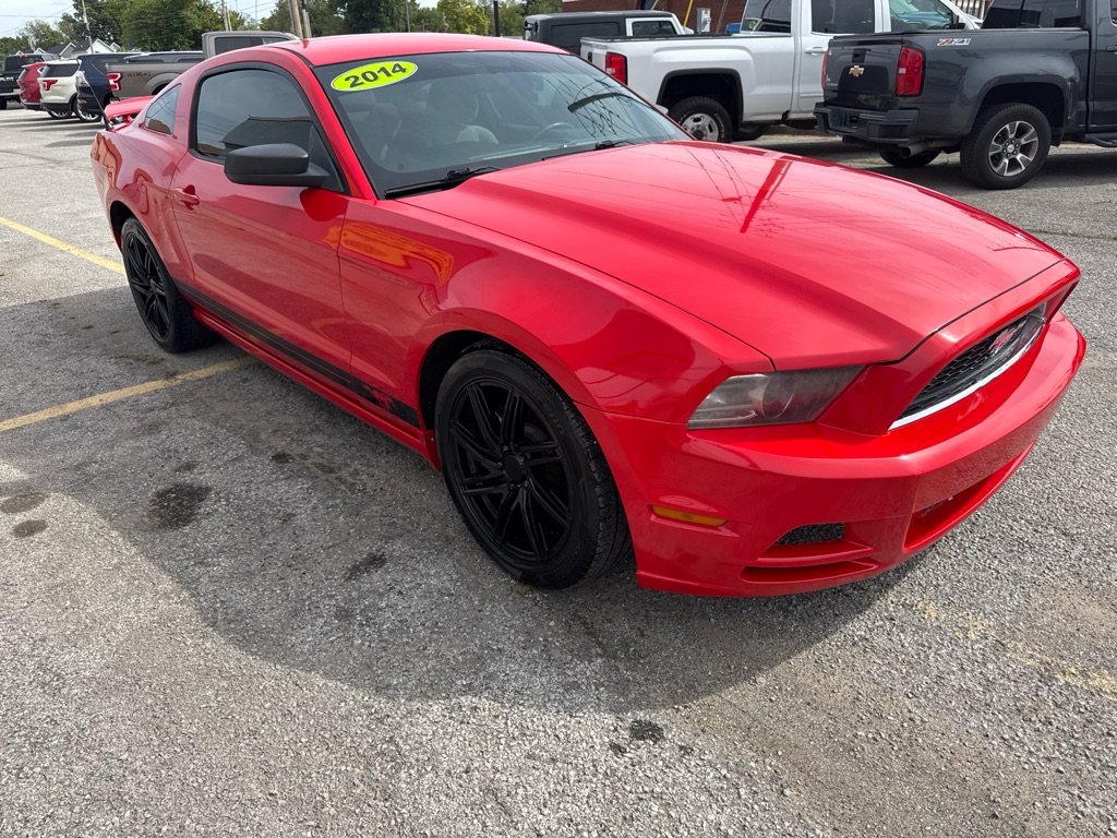 Photo 4 of this FORD MUSTANG