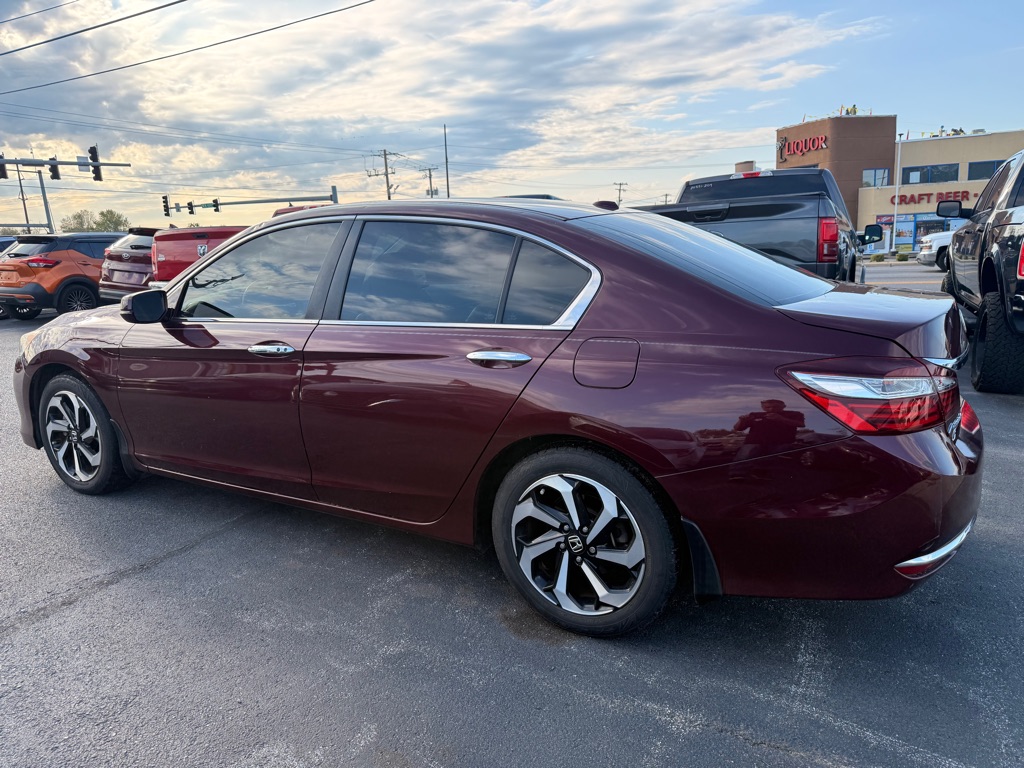 Photo 6 of this HONDA ACCORD