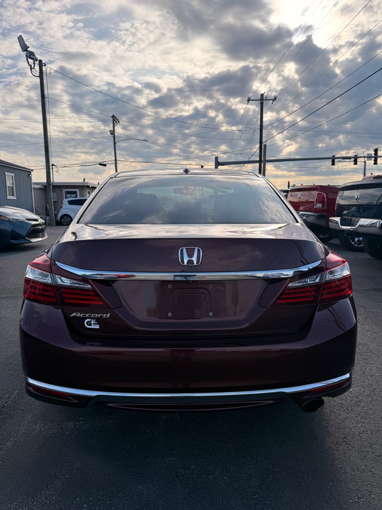 Photo 5 of this HONDA ACCORD