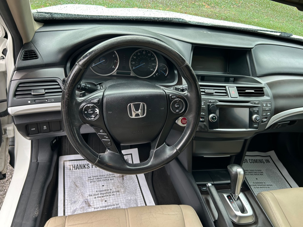 Photo 10 of this HONDA CROSSTOUR