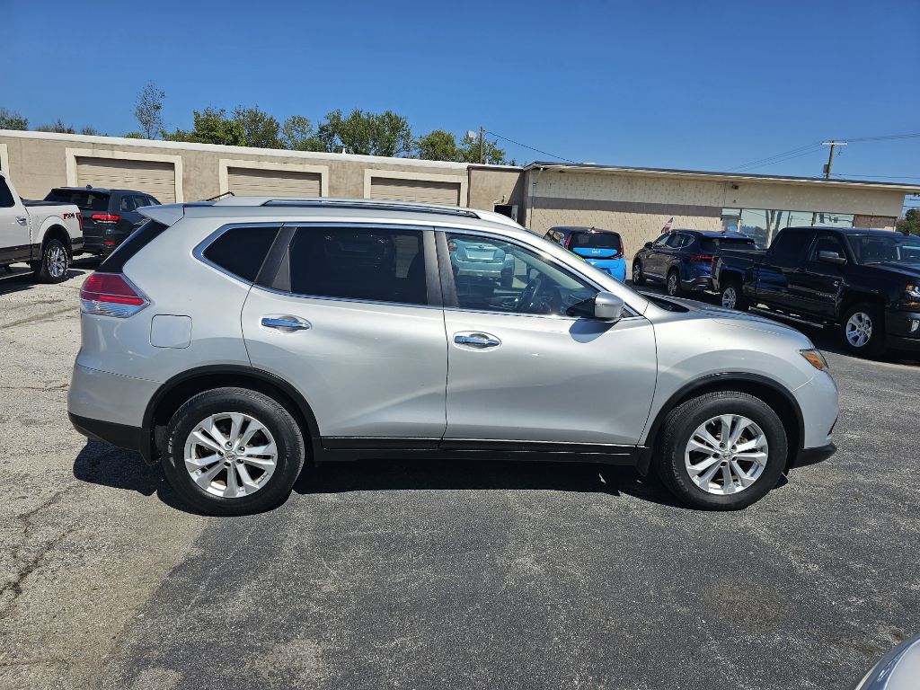 Photo 8 of this NISSAN ROGUE