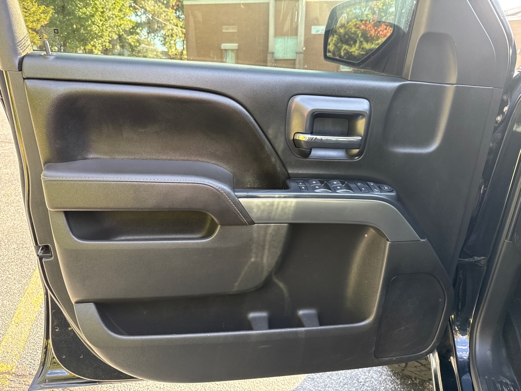 Photo 10 of this CHEVROLET SILVERADO 1500