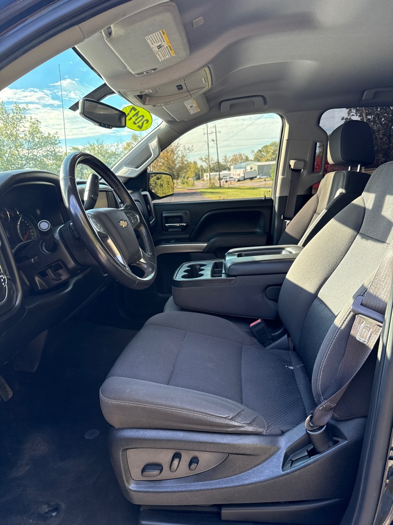 Photo 9 of this CHEVROLET SILVERADO 1500