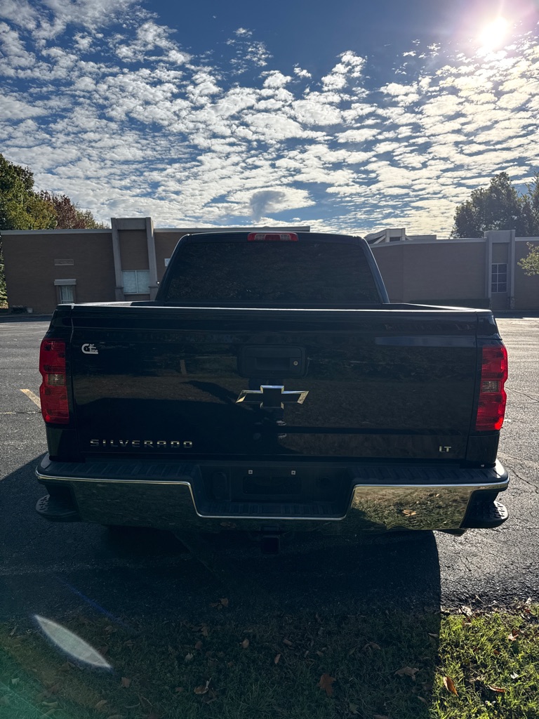 Photo 5 of this CHEVROLET SILVERADO 1500