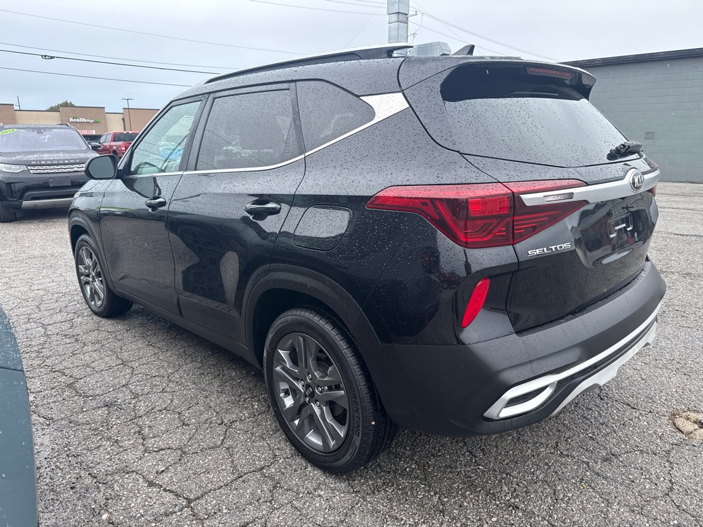 Photo 6 of this KIA SELTOS