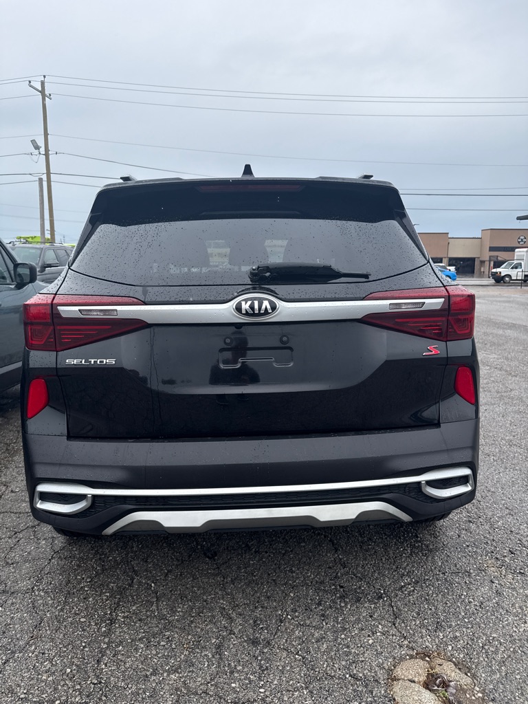 Photo 5 of this KIA SELTOS
