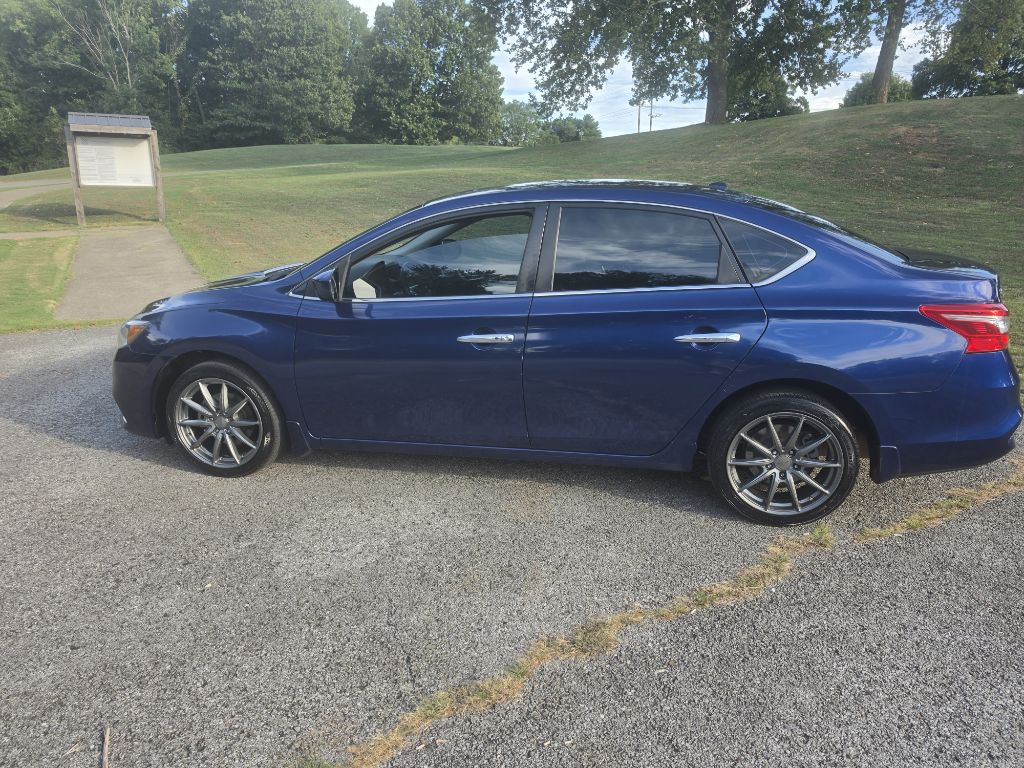Photo 9 of this NISSAN SENTRA