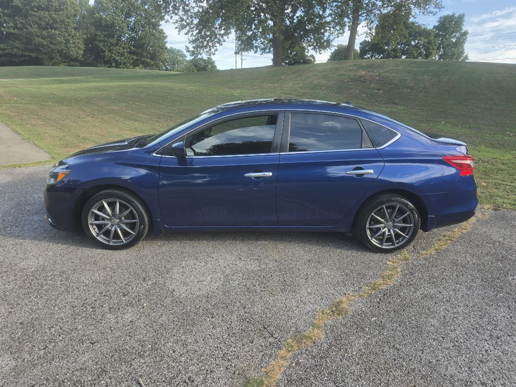 Photo 2 of this NISSAN SENTRA