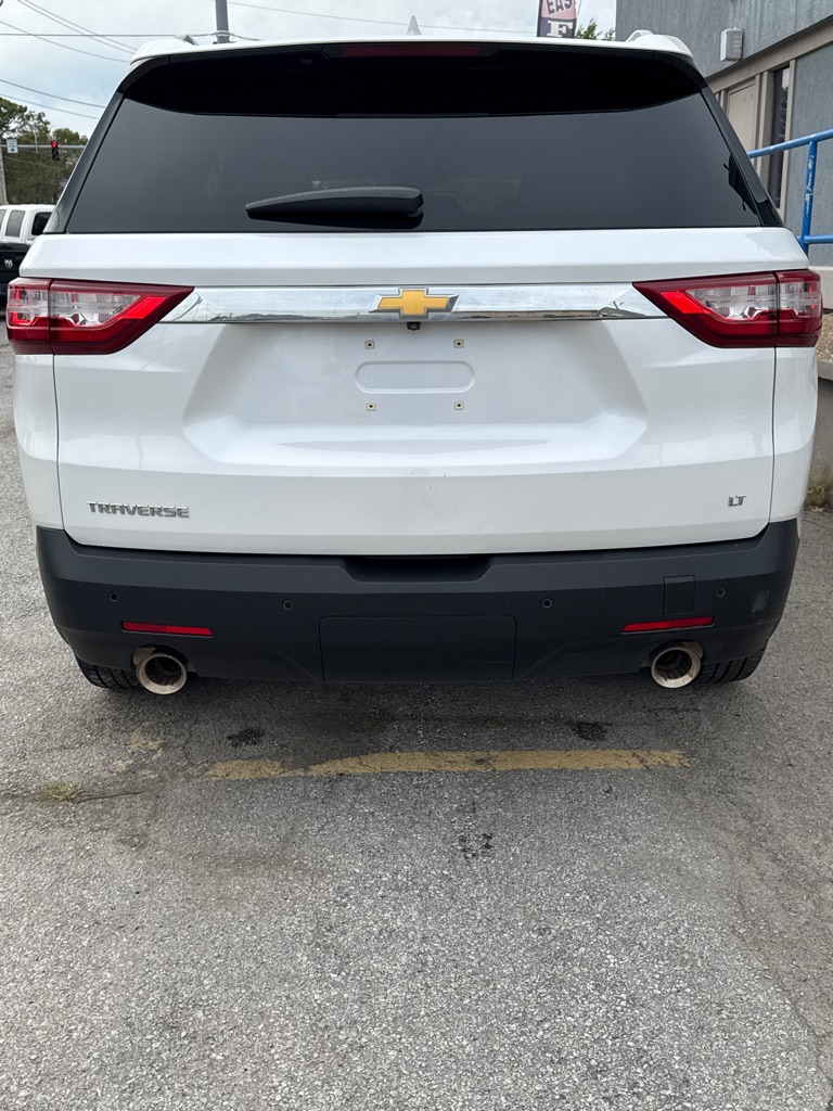Photo 5 of this CHEVROLET TRAVERSE