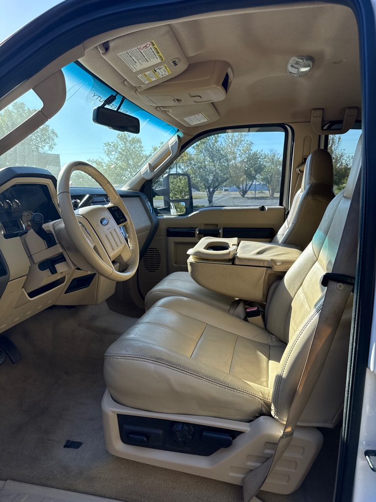 Photo 9 of this FORD F250