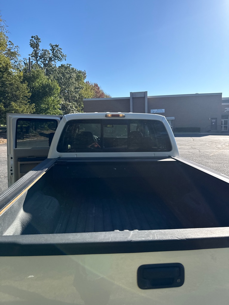 Photo 8 of this FORD F250