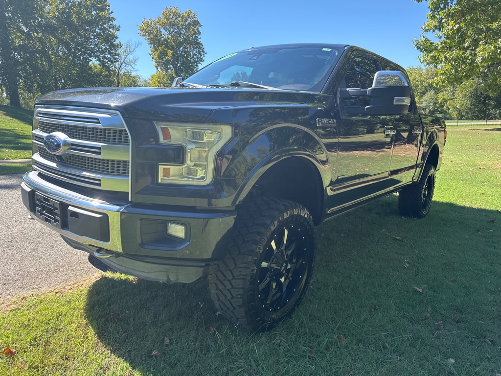 Photo 2 of this FORD F150