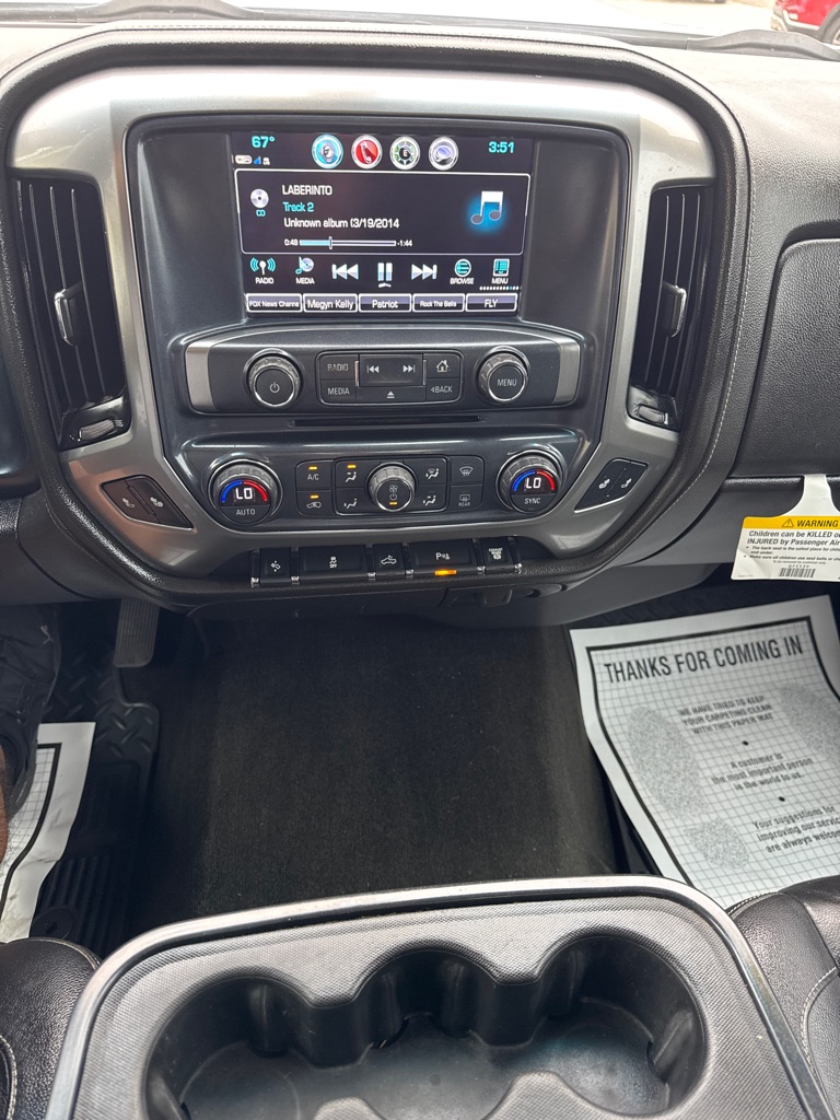 Photo 13 of this CHEVROLET SILVERADO 2500