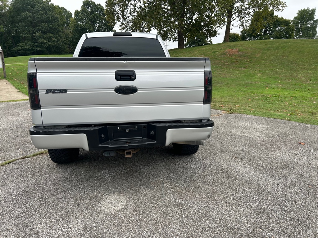 Photo 6 of this FORD F150