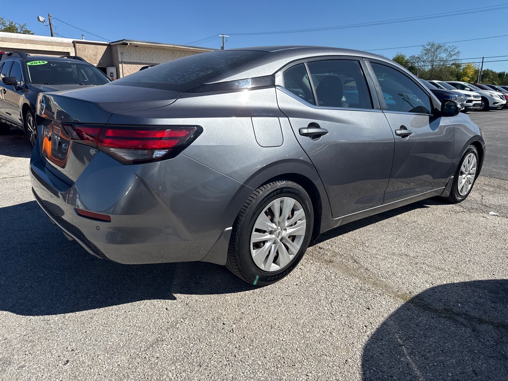 Photo 4 of this NISSAN SENTRA