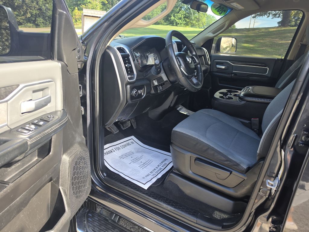 Photo 11 of this RAM 2500