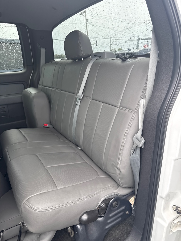 Photo 7 of this FORD F150